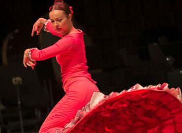 Flamenco – tajemnice zjawiska i nauka tańca. Webinar z udziałem wybitnej tancerki i choreografki Karoliny Łucznik
