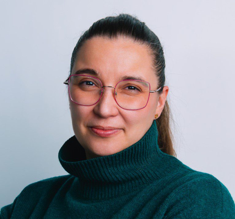 Marta Kozak-Gołębiowska