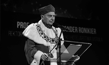 Rektor, mentor i wspaniały profesor. Nie żyje Aleksander Ronikier